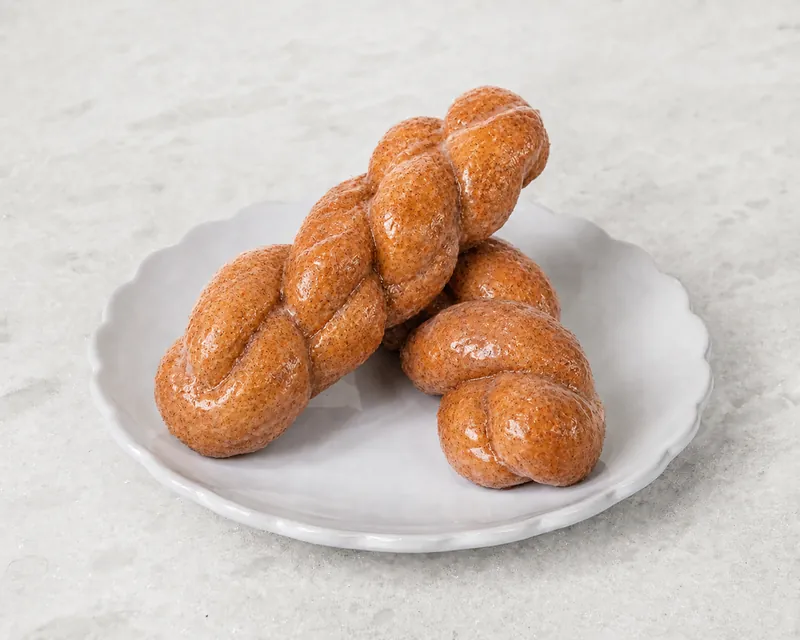 Pumpkin spice glazed twists